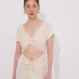 Savra Elbise Uzun Vücuda Oturan