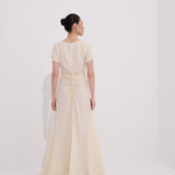 Savra Elbise Uzun Vücuda Oturan